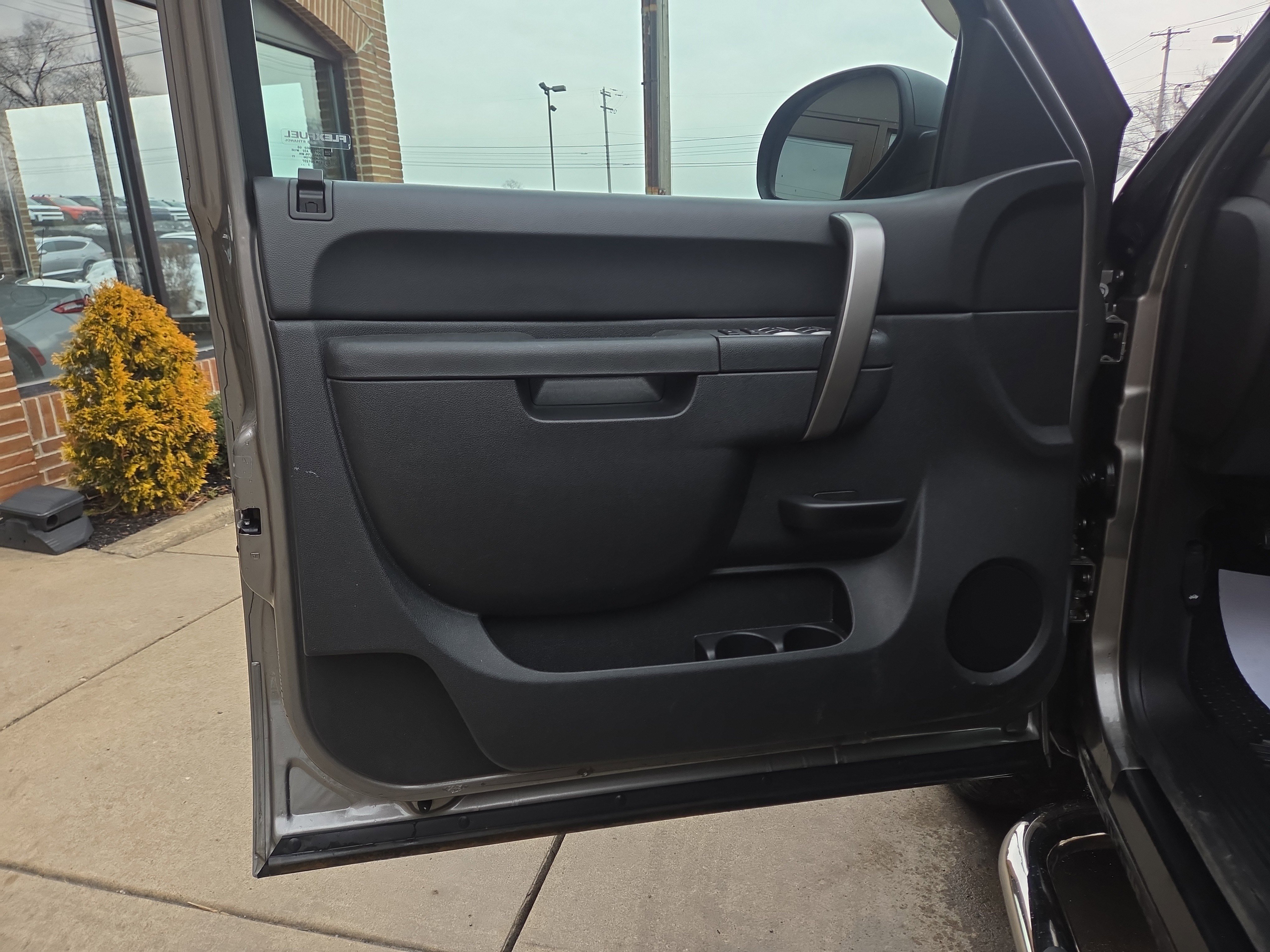 Used 2013 Chevrolet Silverado 1500 LT image 15