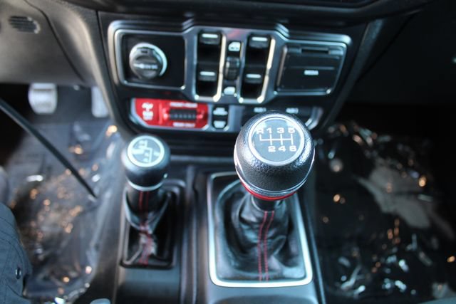 Used 2021 Jeep Gladiator Rubicon AWD/4WD image 28