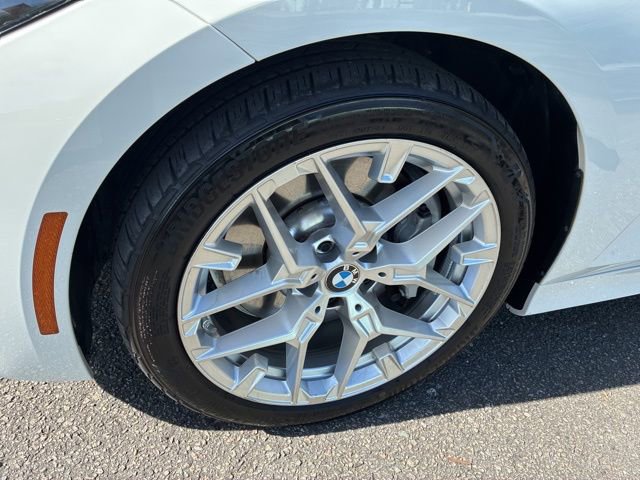 Used 2025 BMW 330i Sedan RWD image 12