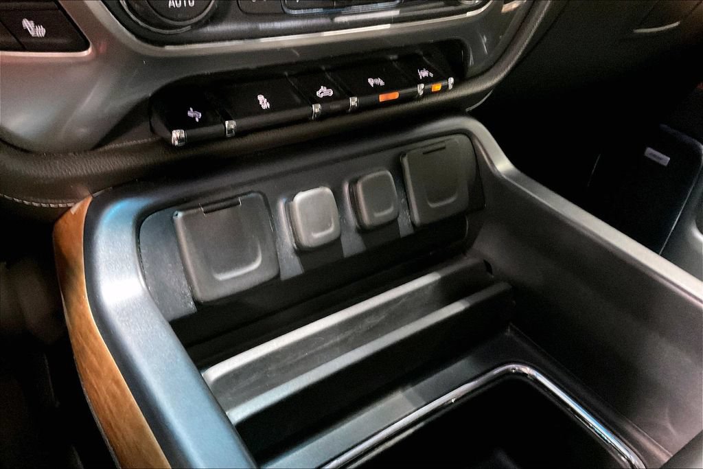 Used 2017 Chevrolet Silverado 1500 LTZ w/ Texas Edition RWD image 28