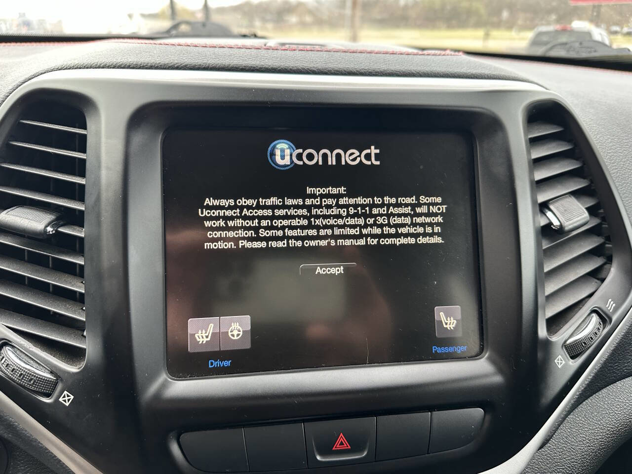 Used 2014 Jeep Cherokee Trailhawk w/ Leather Interior Group image 15