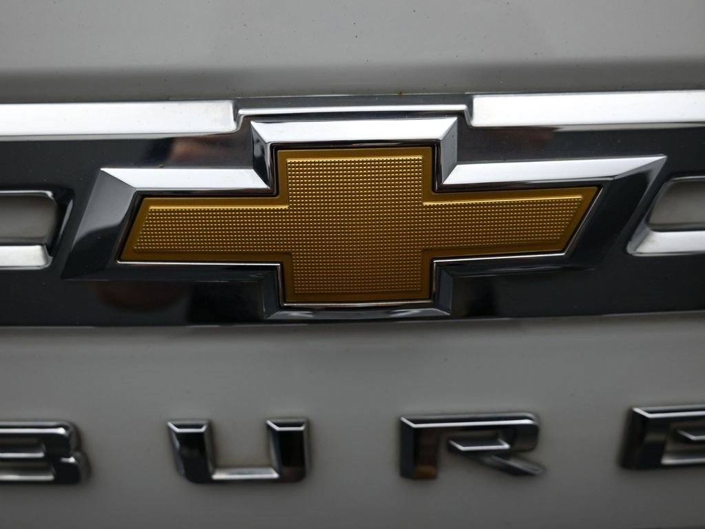 Used 2024 Chevrolet Suburban LT image 23