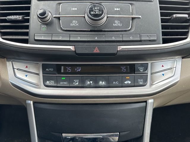 Used 2015 Honda Accord LX image 28