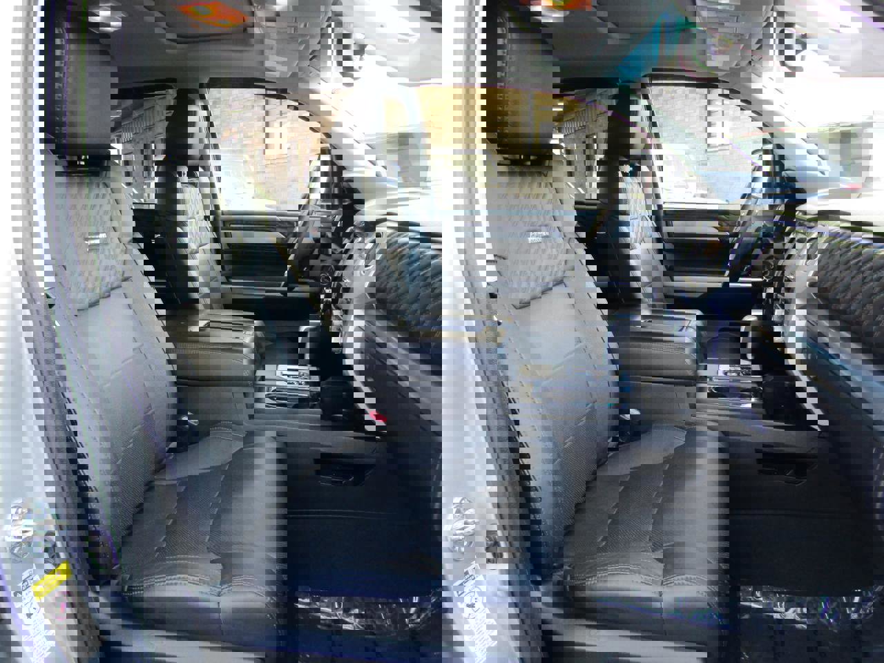 Used 2014 Toyota Tundra Platinum image 12