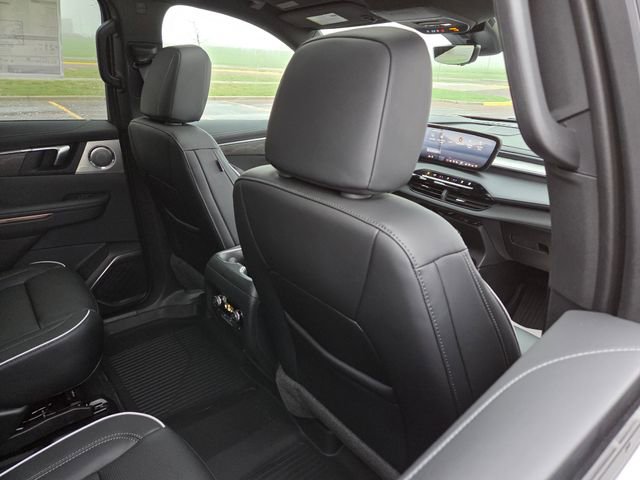 New 2026 Buick Enclave Avenir w/ Super Cruise Package AWD/4WD image 42