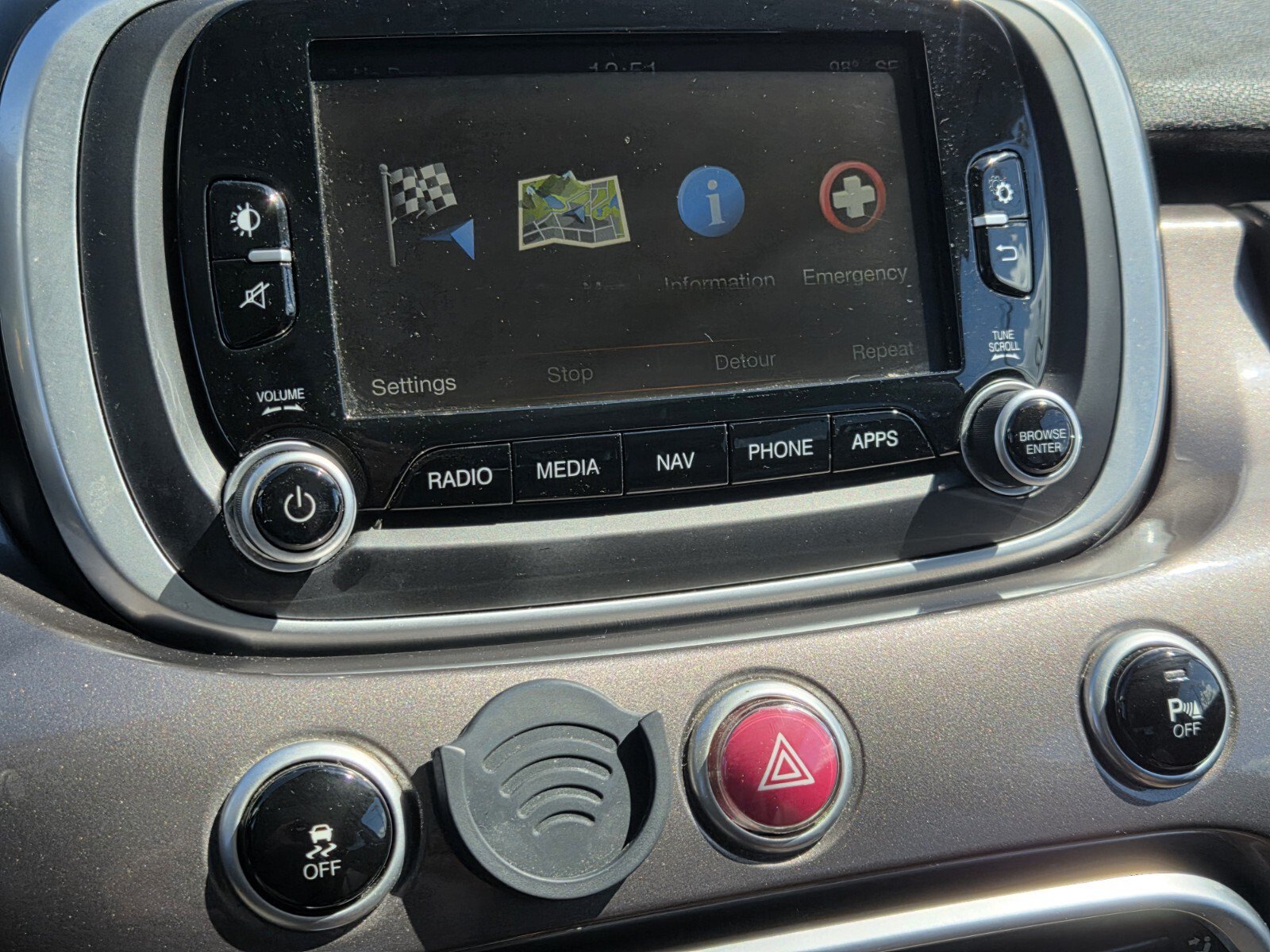 Used 2017 FIAT 500X Lounge w/ Lounge Premium Package (FWD) image 20