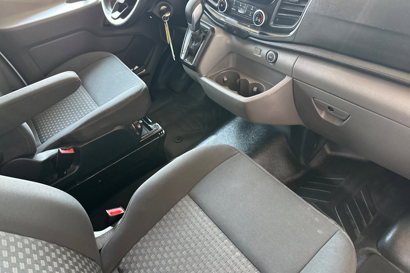 Used 2023 Ford Transit 250 Low Roof w/ Exterior Upgrade Package image 15