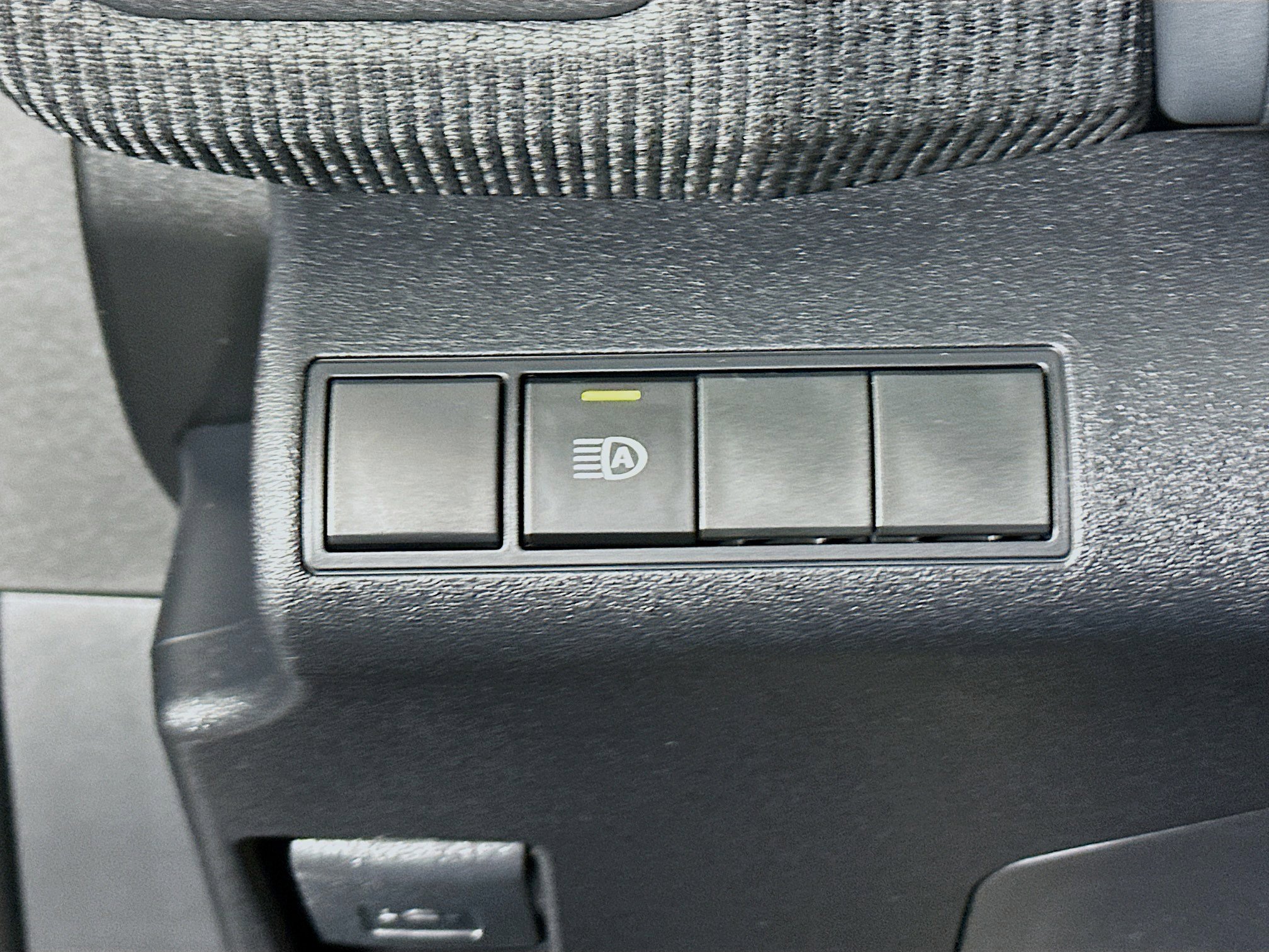 Used 2023 Toyota bZ4X XLE w/ Weather Package FWD image 17