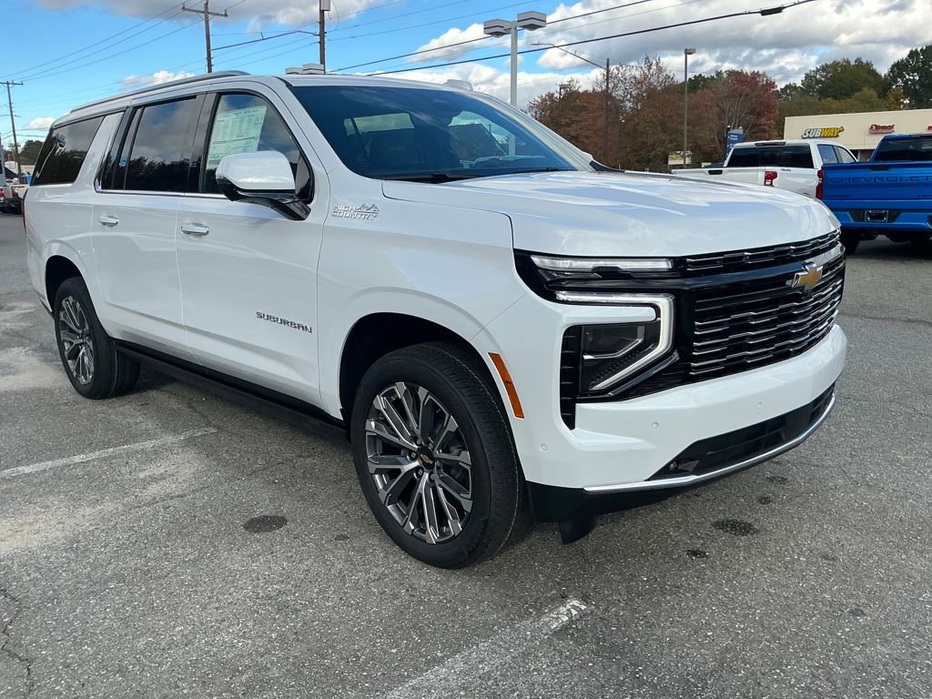 New 2026 Chevrolet Suburban High Country image 7