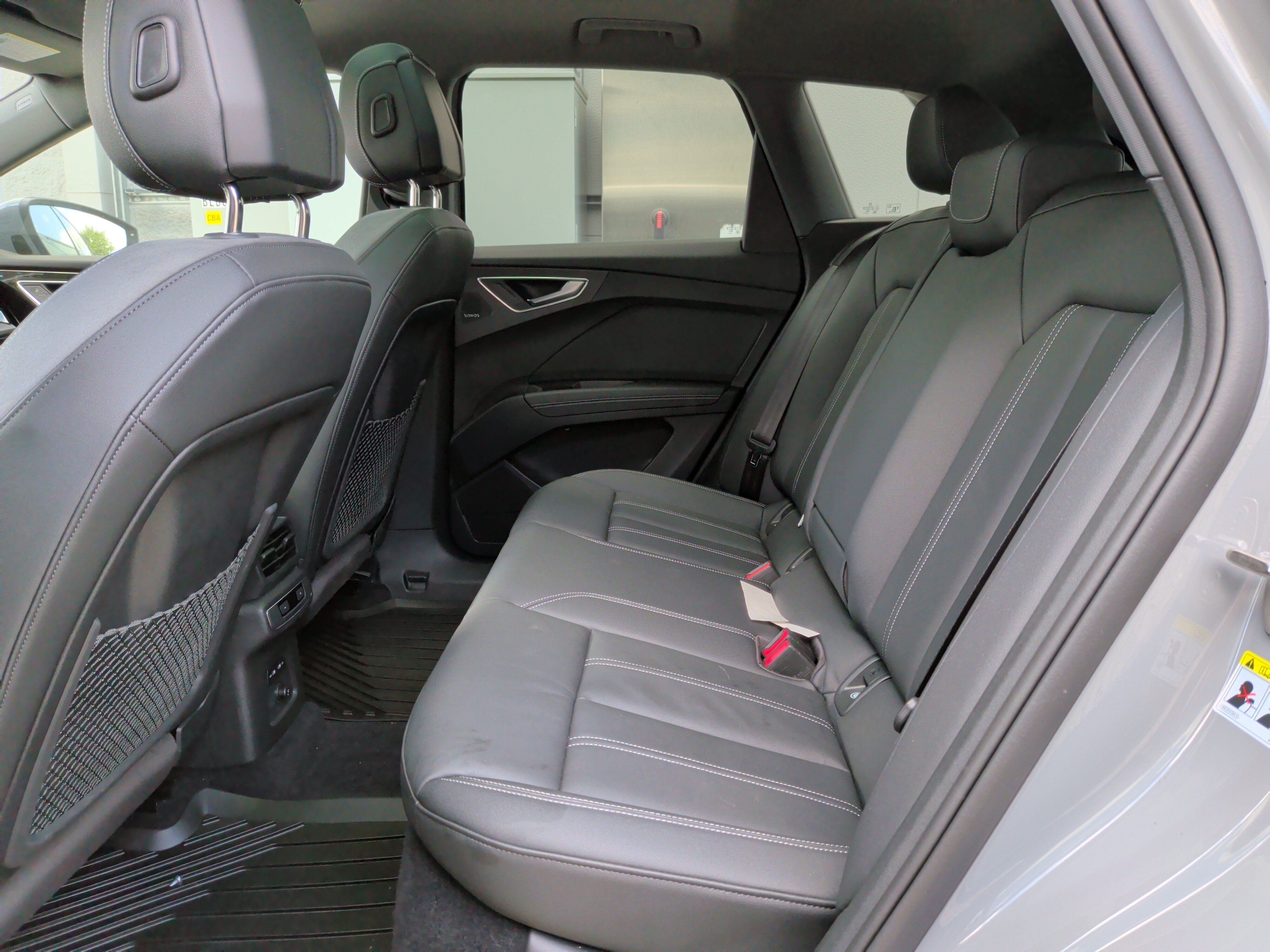 Used 2023 Audi Q4 e-tron Premium Plus w/ Premium Plus RWD image 31