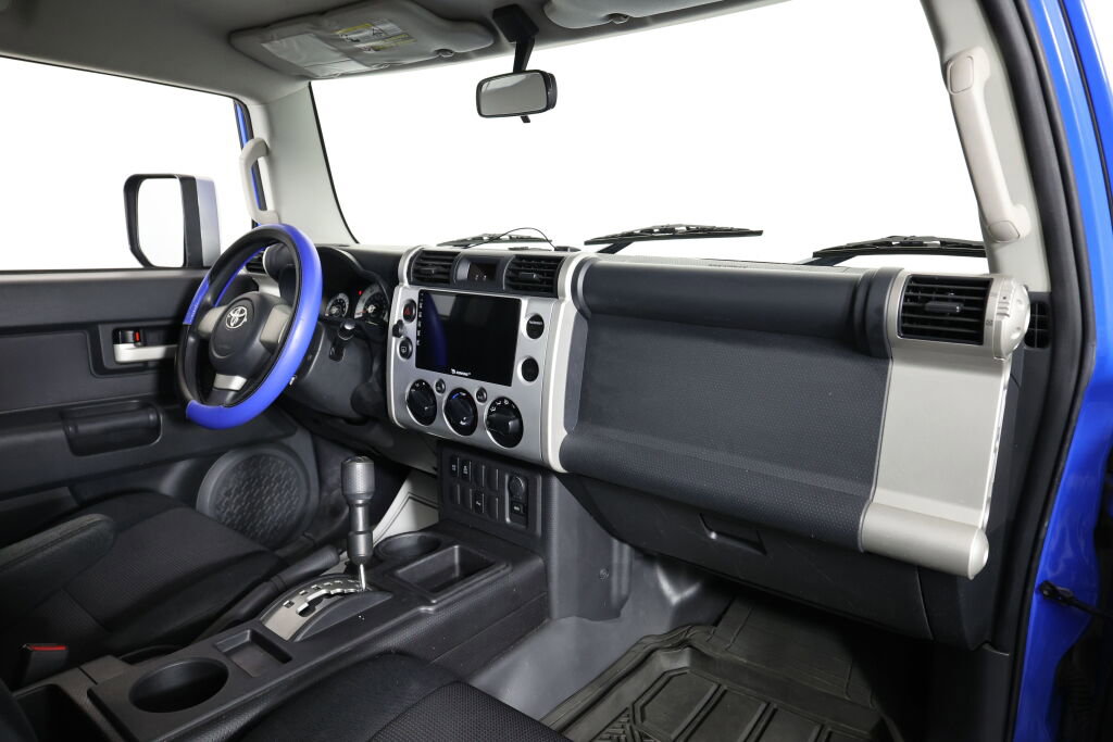 Used 2007 Toyota FJ Cruiser 2WD image 18