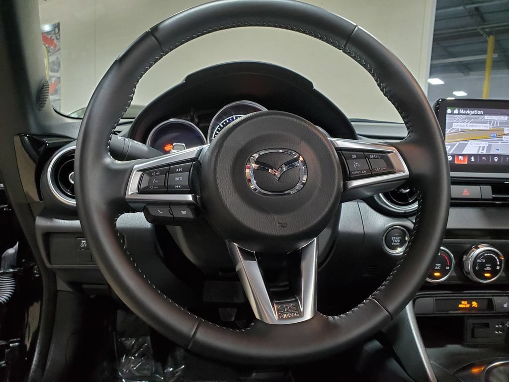 Used 2022 MAZDA MX-5 Miata Grand Touring w/ Weather Package RWD image 21