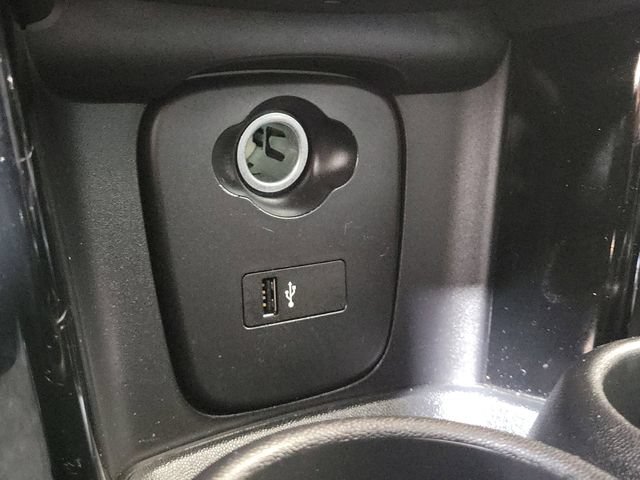 Used 2024 MINI Cooper S FWD image 28