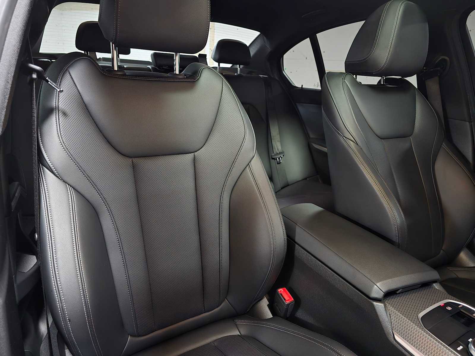 Used 2023 BMW M340i w/ Shadowloine Package image 11