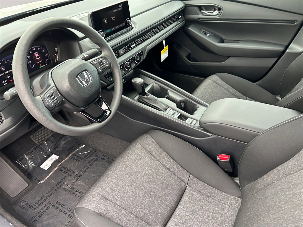 New 2025 Honda Accord SE image 10