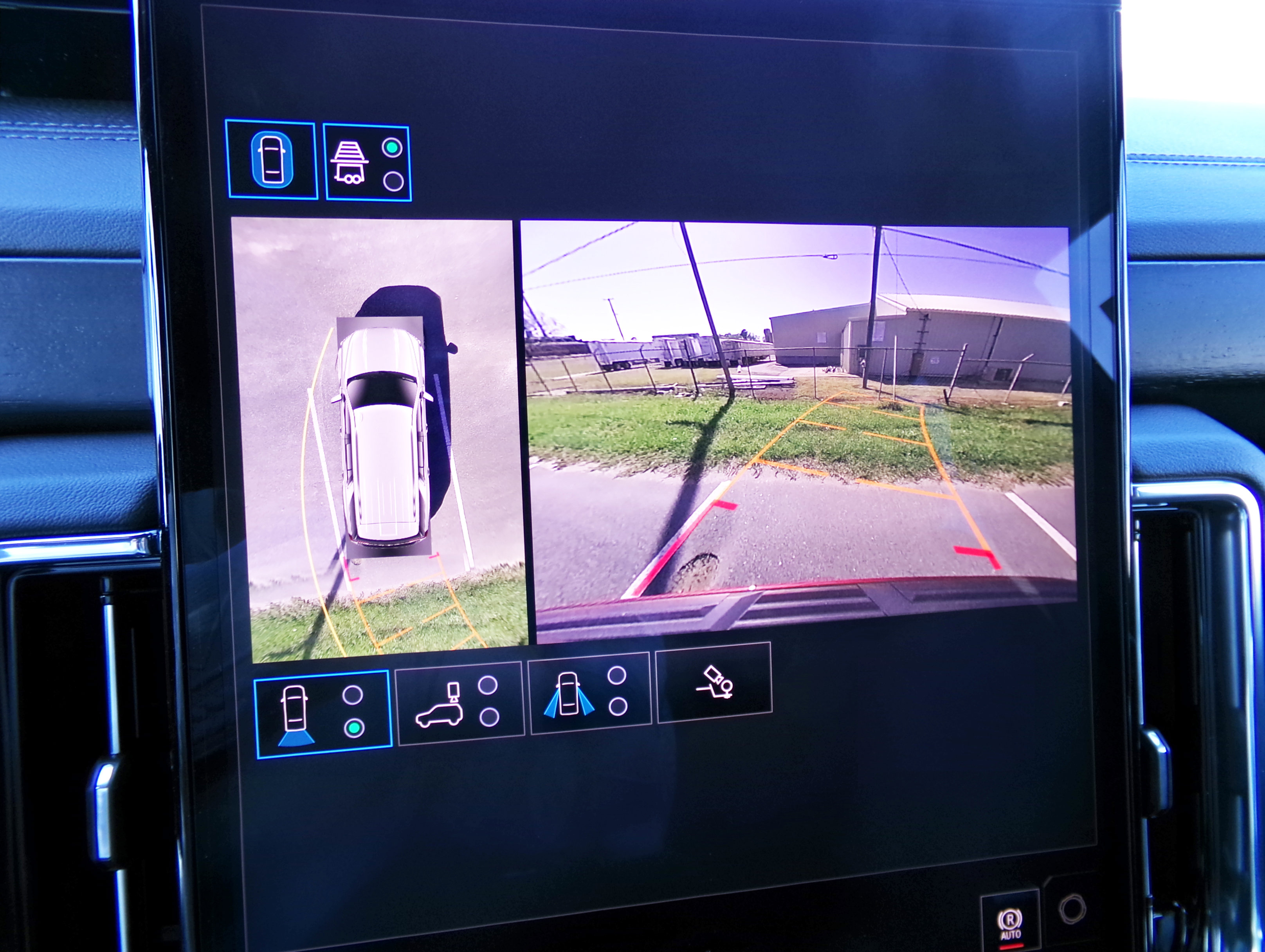 New 2026 GMC Yukon Denali image 12