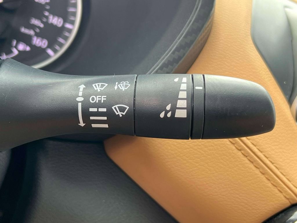 Used 2025 Nissan Sentra SV w/ SV Premium Package FWD image 26