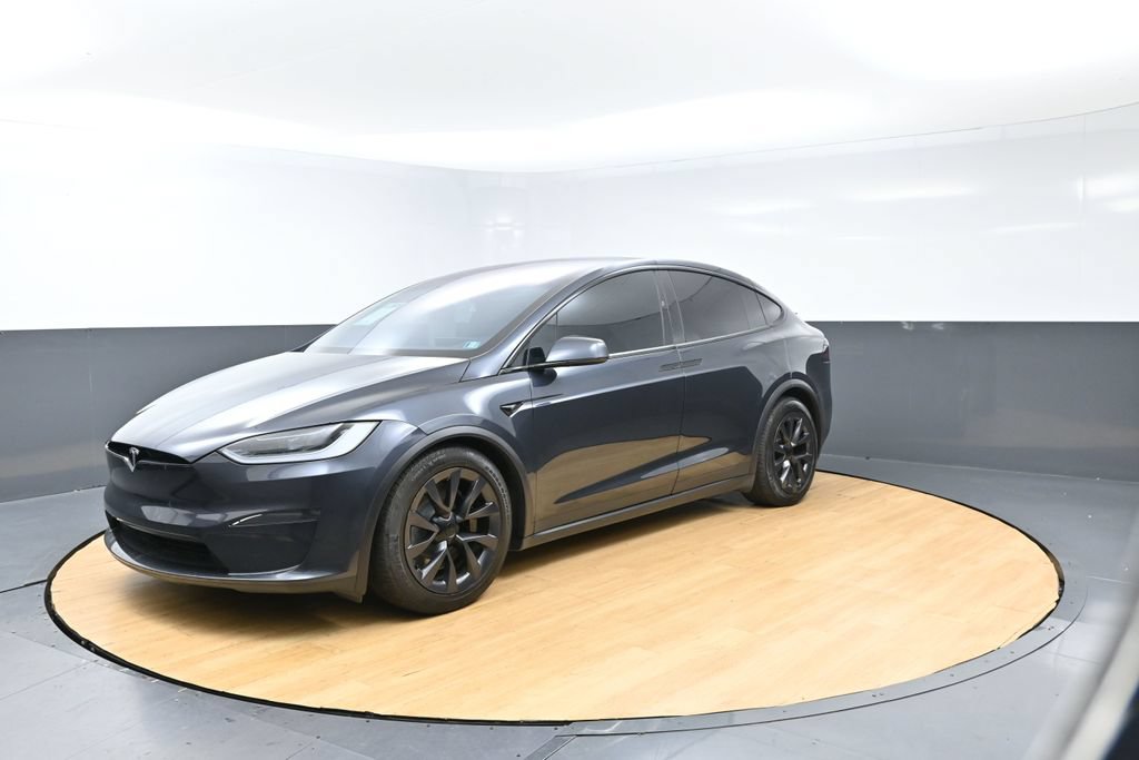 Used 2024 Tesla Model X AWD/4WD image 4