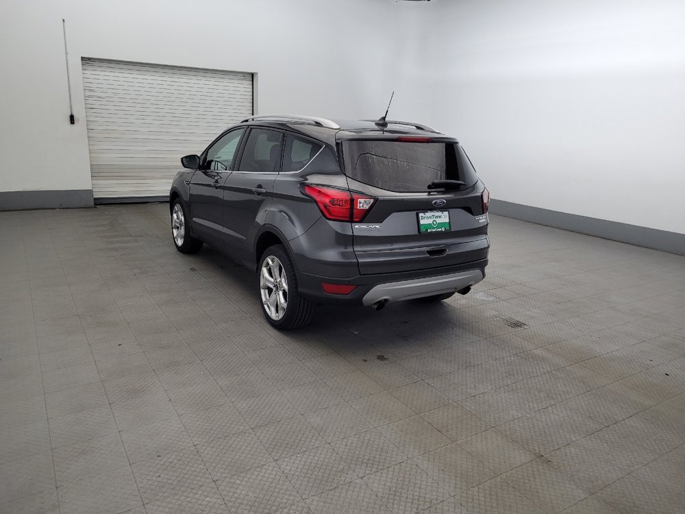 Used 2019 Ford Escape Titanium FWD image 5