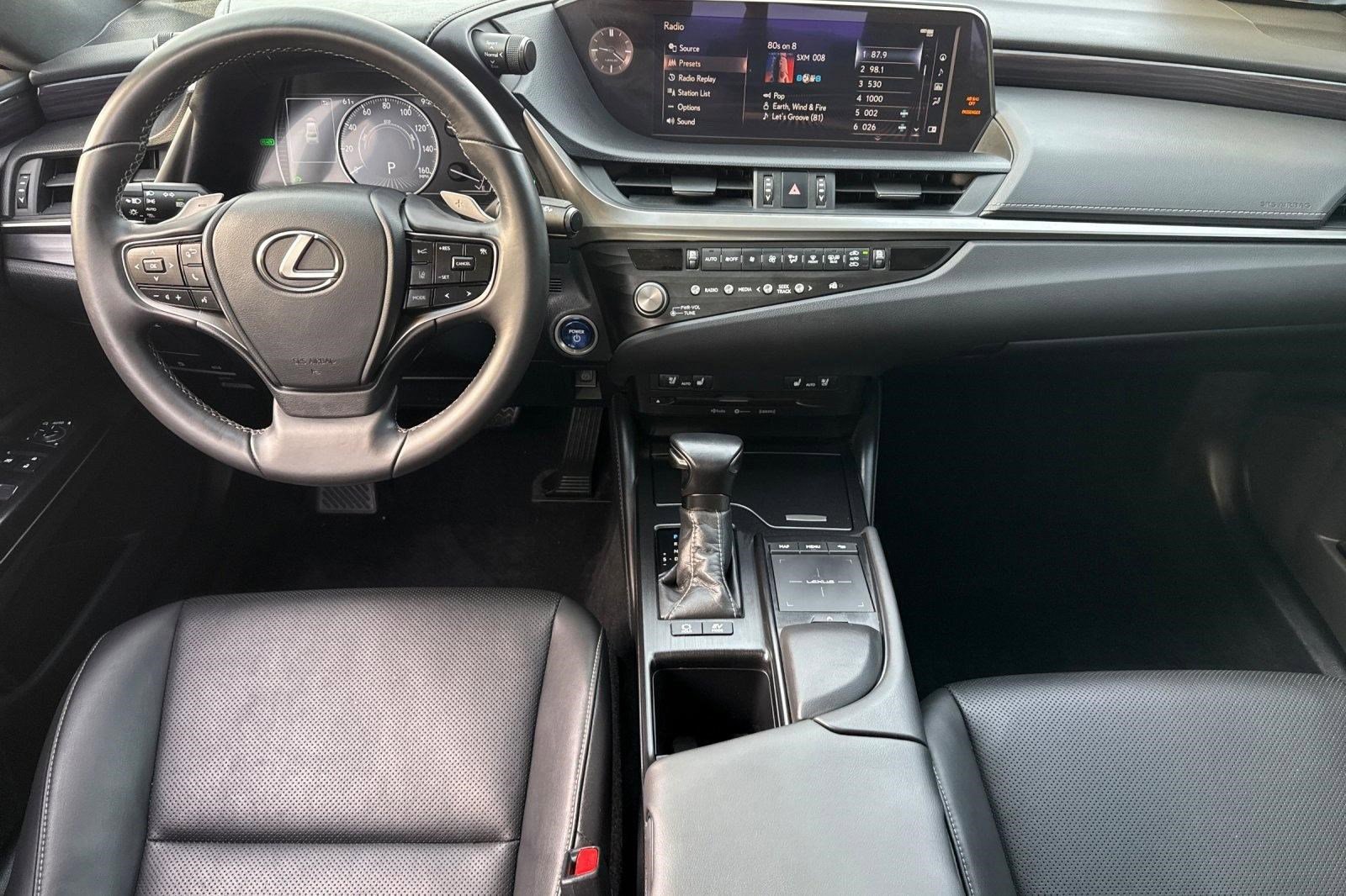 Used 2021 Lexus ES 300h w/ Premium Package image 15