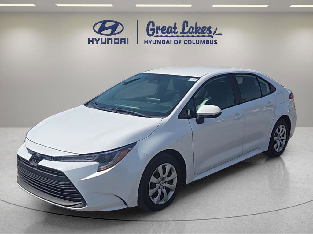 Used 2025 Toyota Corolla LE