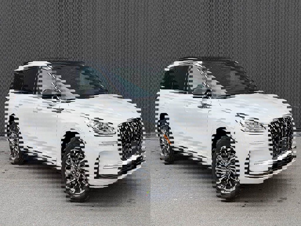 New 2026 Lincoln Corsair Grand Touring image 8