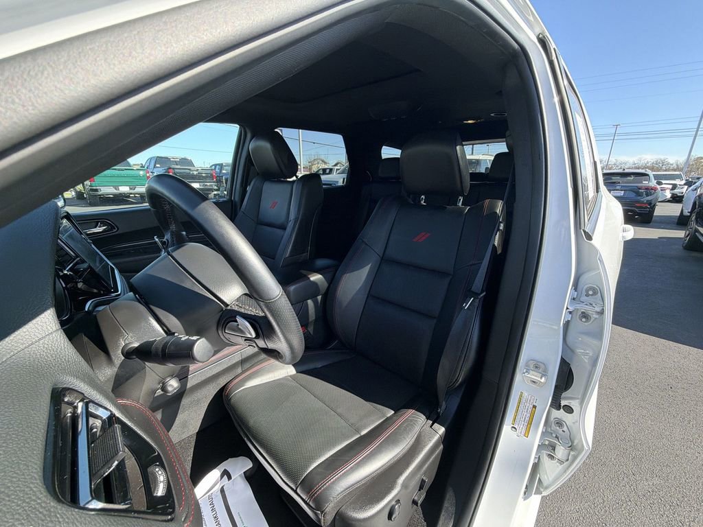 Used 2025 Dodge Durango R/T image 17