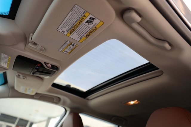 Certified 2022 Subaru Outback Touring XT image 58