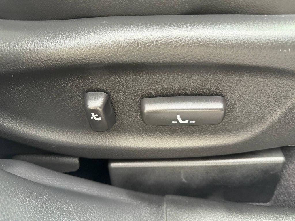 Used 2014 Kia Sorento SX FWD image 23