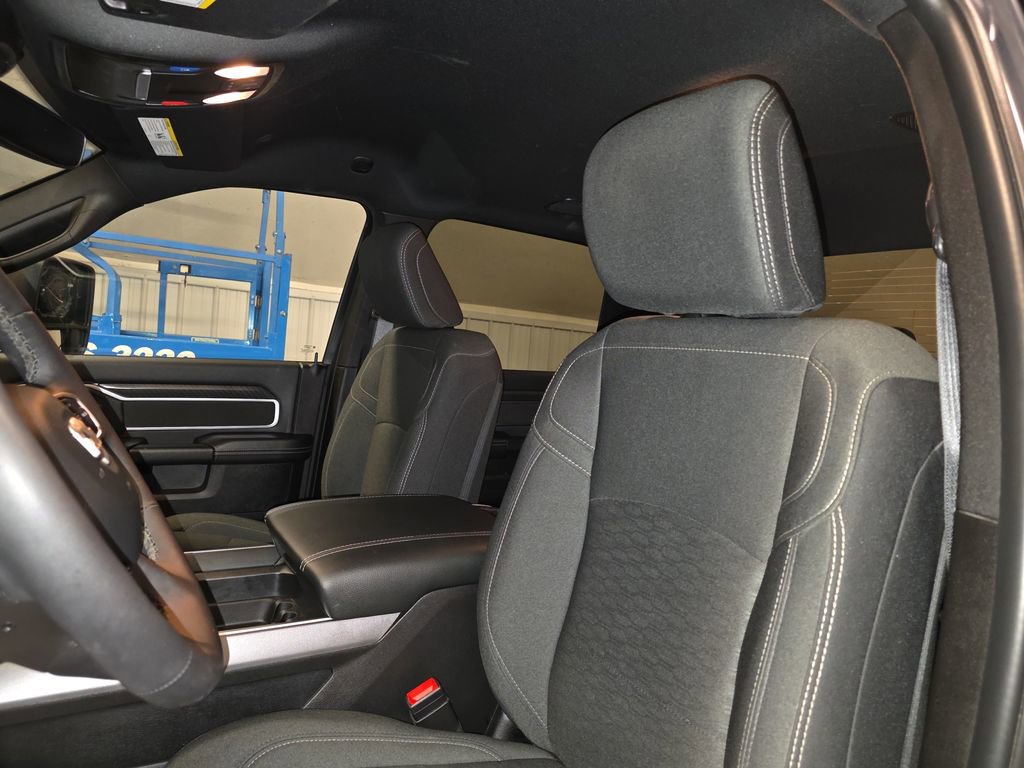 Used 2026 RAM 3500 Big Horn image 29