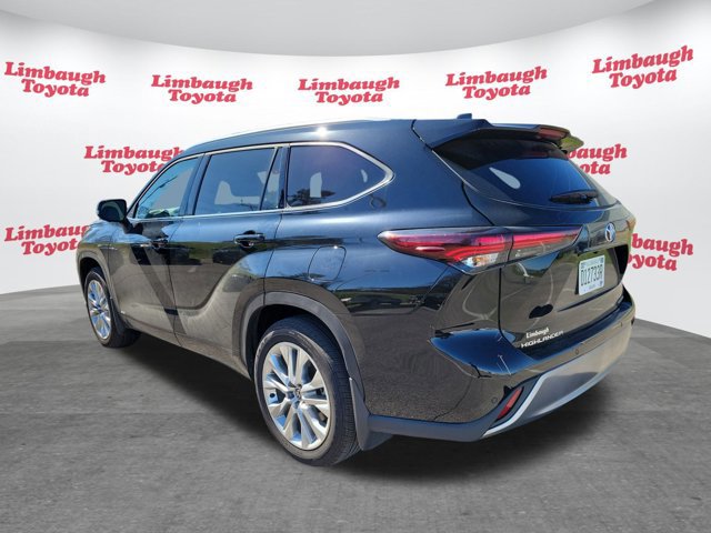 Used 2026 Toyota Highlander Limited image 29