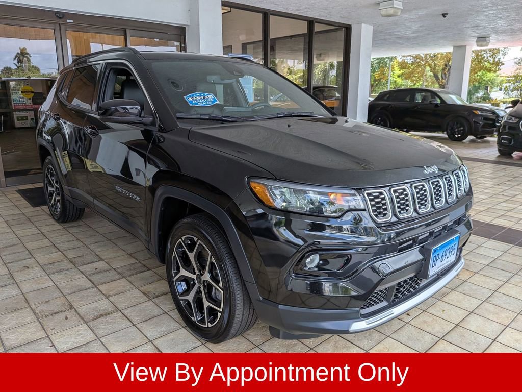 Used 2025 Jeep Compass Limited AWD/4WD image 3