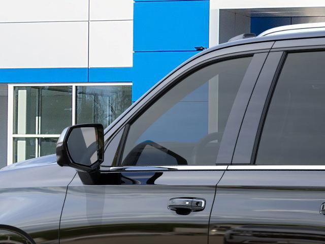 New 2026 Chevrolet Suburban Premier image 12
