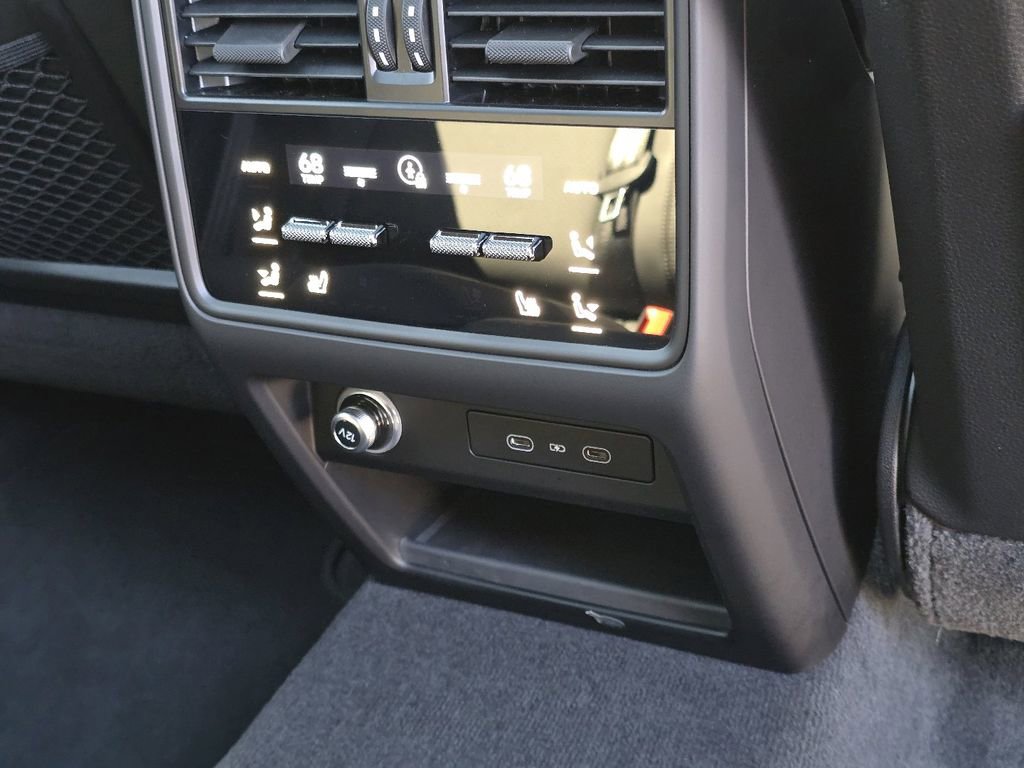 Used 2026 Porsche Cayenne S AWD/4WD image 43