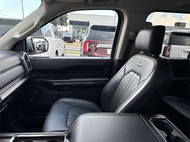 Used 2021 Ford Expedition Platinum image 20