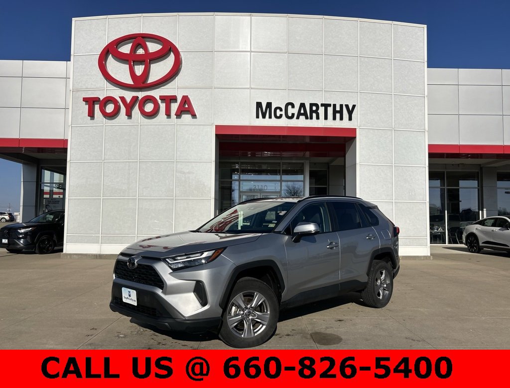 Used 2025 Toyota RAV4 XLE image 1