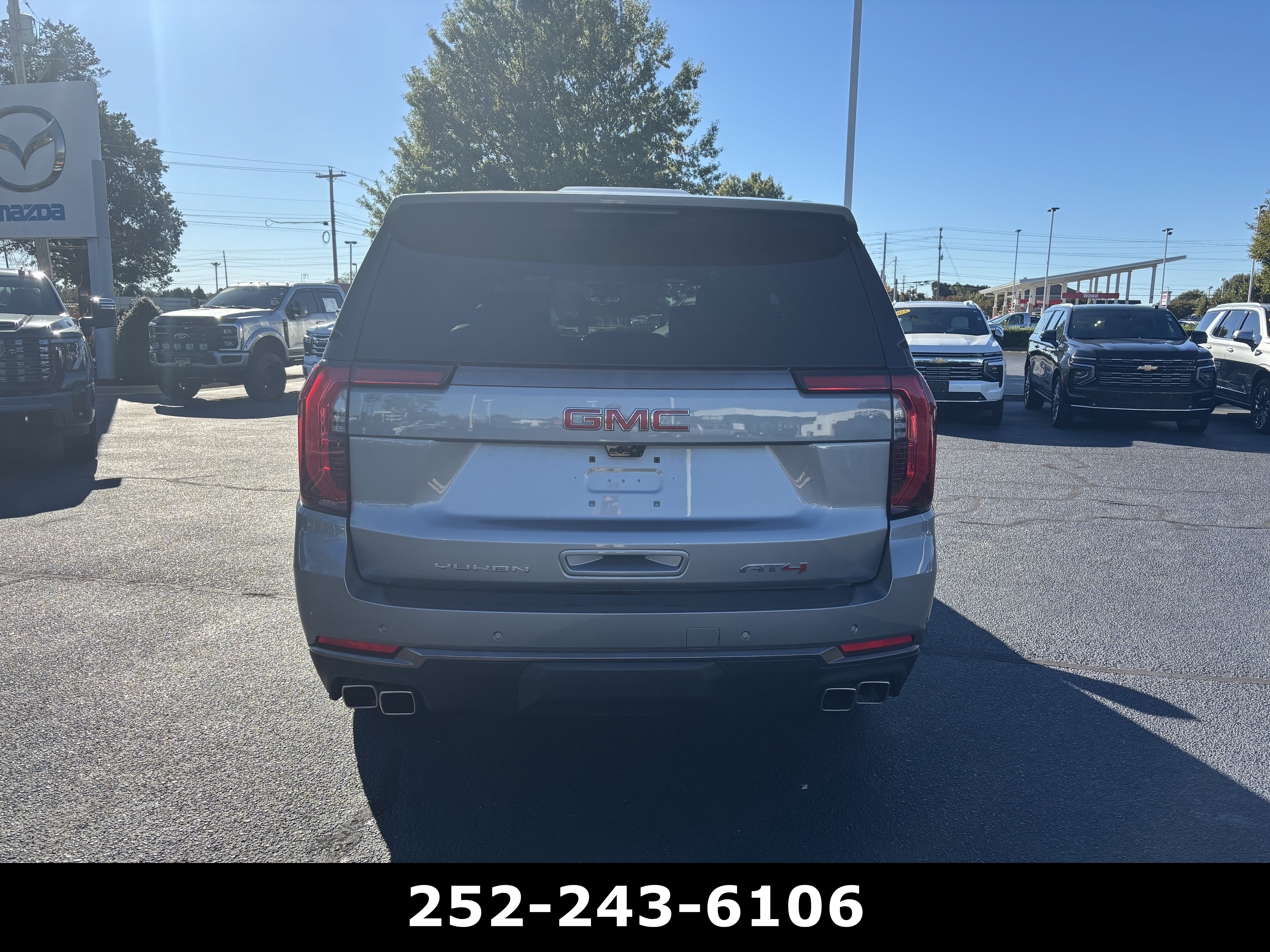Used 2025 GMC Yukon AT4 Ultimate AWD/4WD image 7