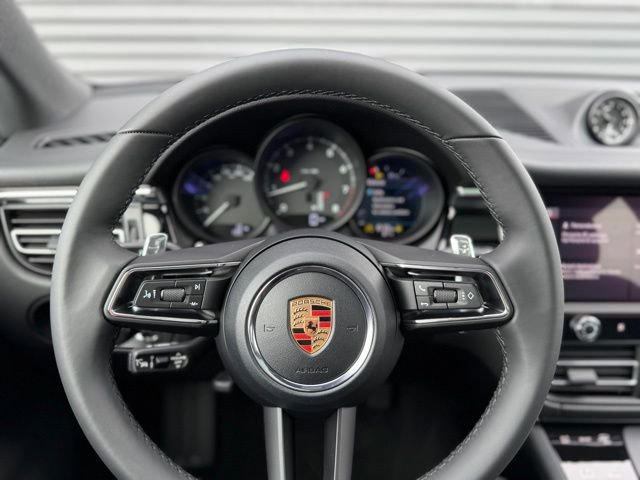 New 2026 Porsche Macan image 19