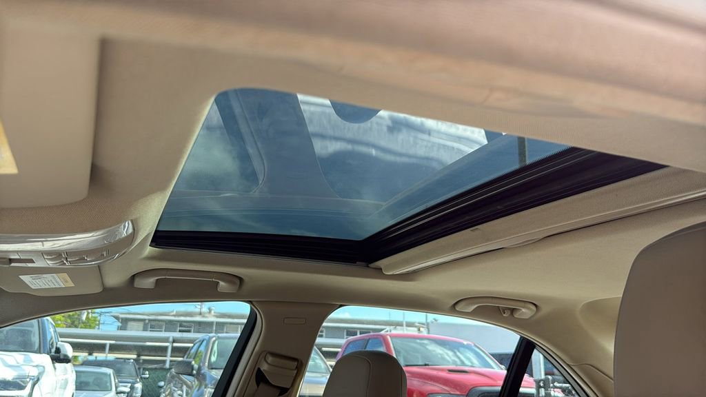 Used 2012 Mercedes-Benz C 250 Sedan image 38