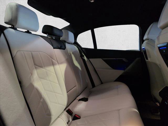 Used 2026 BMW 530i xDrive image 20