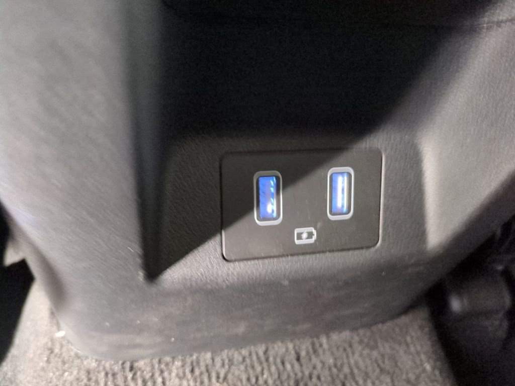 Certified 2024 Hyundai Tucson Limited image 17