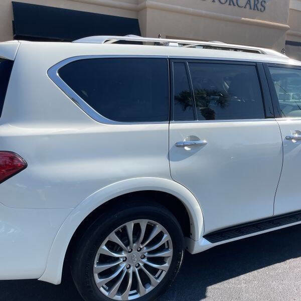 Used 2016 INFINITI QX80 Luxe w/ 22" Wheel Package image 9