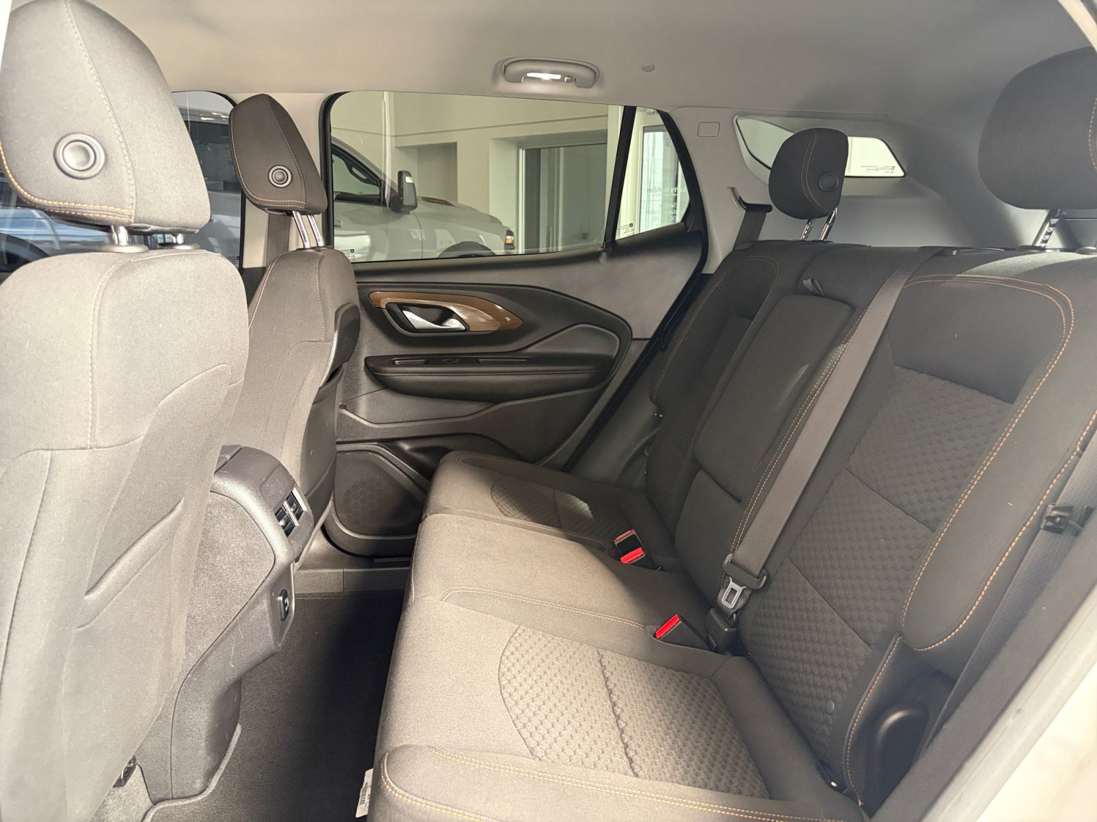 Used 2018 GMC Terrain SLE FWD image 16