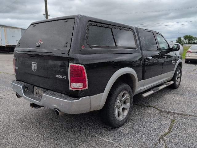 Used 2016 RAM 1500 Laramie w/ Convenience Group AWD/4WD image 2