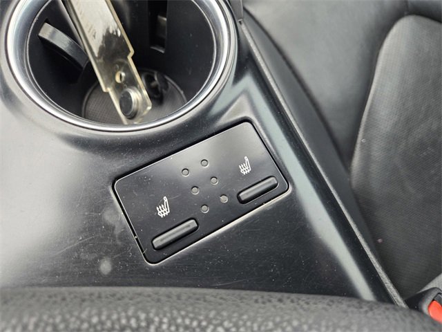 Used 2020 Toyota Camry XLE image 24