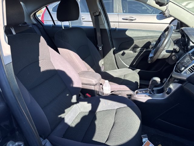 Used 2014 Chevrolet Cruze LT w/ RS Package FWD image 16