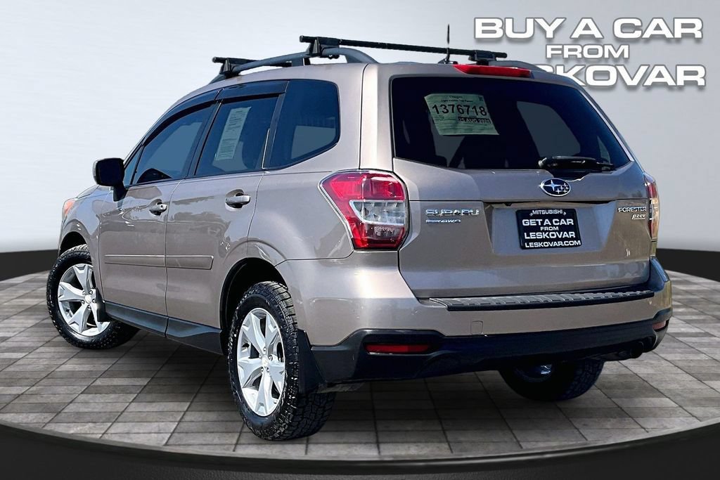 Used 2015 Subaru Forester 2.5i Premium AWD/4WD image 2