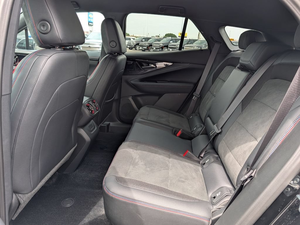 Used 2025 Chevrolet Blazer EV RS AWD/4WD image 15