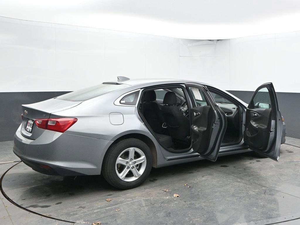 Used 2024 Chevrolet Malibu LT image 60