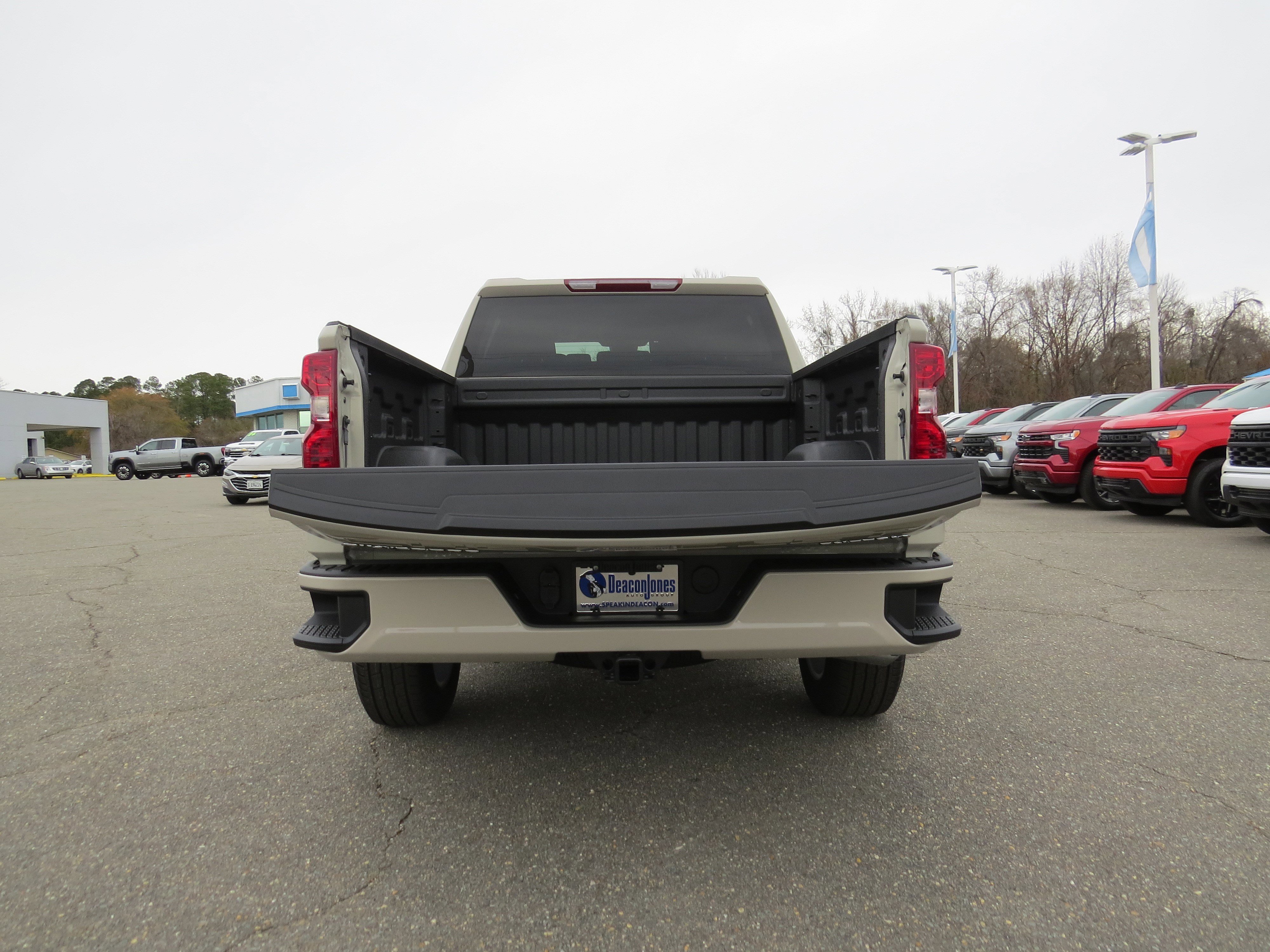 New 2026 Chevrolet Silverado 1500 Custom image 5